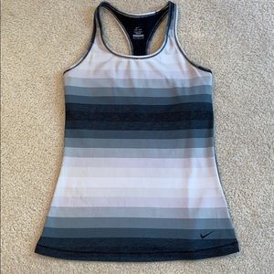Women’s Nike gray stripe tank built in bra medium